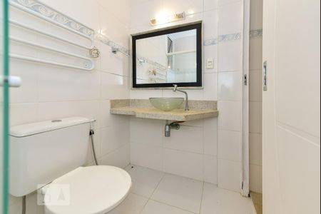 Apartamento para alugar com 50m², 2 quartos e sem vagaBanheiro