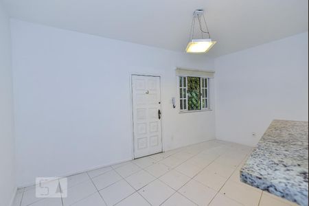 Sala de apartamento para alugar com 2 quartos, 50m² em Jardim Botânico, Rio de Janeiro