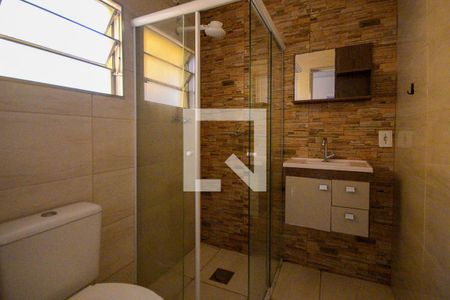 Banheiro  de casa à venda com 2 quartos, 100m² em Vila Moraes, São Paulo
