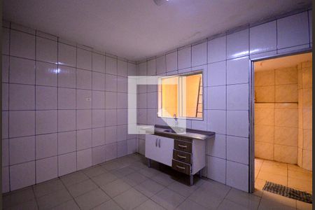 Cozinha  de casa à venda com 2 quartos, 100m² em Vila Moraes, São Paulo