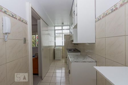 Cozinha de apartamento à venda com 2 quartos, 61m² em Petrópolis, Porto Alegre