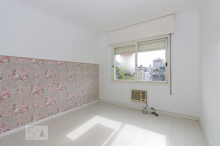 Quarto  de apartamento à venda com 2 quartos, 61m² em Petrópolis, Porto Alegre