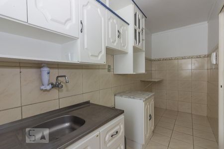 Apartamento à venda com 61m², 2 quartos e sem vaga Apartamento à venda com 61m², 2 quartos e sem vagaCozinha