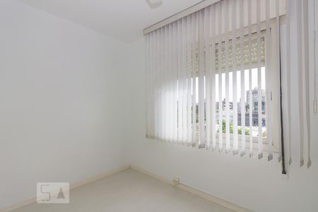 Quarto 2 de apartamento à venda com 2 quartos, 61m² em Petrópolis, Porto Alegre