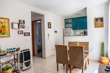 Apartamento para alugar com 45m², 2 quartos e 1 vagaSala