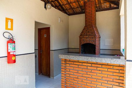 Apartamento para alugar com 45m², 2 quartos e 1 vagaÁrea comum - Churrasqueira