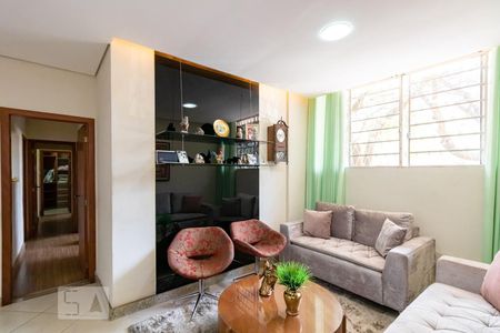 Sala de apartamento para alugar com 3 quartos, 90m² em Funcionários, Belo Horizonte