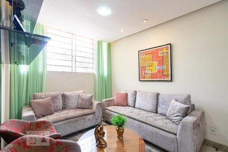 Sala de apartamento para alugar com 3 quartos, 90m² em Funcionários, Belo Horizonte