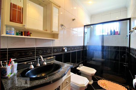 Casa à venda com 193m², 3 quartos e 2 vagasBanheiro