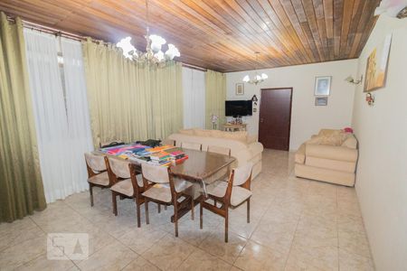 Sala de casa à venda com 2 quartos, 168m² em Vila Baruel, São Paulo