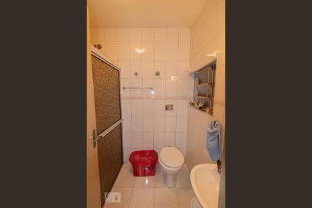 Casa para alugar com 168m², 2 quartos e 2 vagasBanheiro Suíte externa