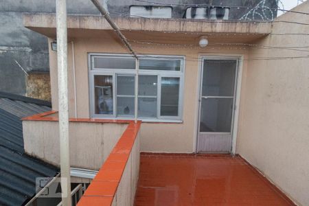 Casa para alugar com 168m², 2 quartos e 2 vagasQuintal