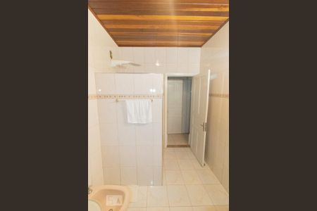 Casa para alugar com 168m², 2 quartos e 2 vagasBanheiro