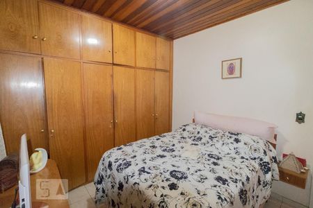 Dormitório 1 de casa à venda com 2 quartos, 168m² em Vila Baruel, São Paulo