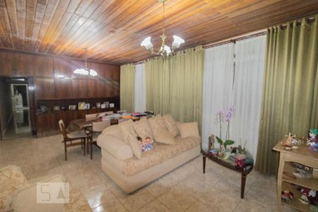 Sala de casa à venda com 2 quartos, 168m² em Vila Baruel, São Paulo