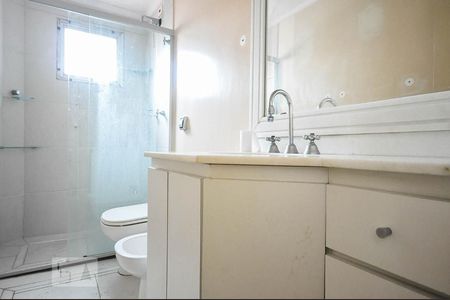 Apartamento à venda com 136m², 2 quartos e 2 vagas Apartamento à venda com 136m², 2 quartos e 2 vagasBanheiro