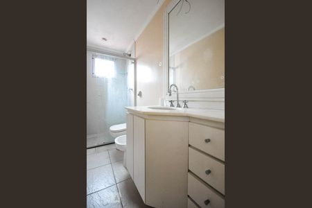 Apartamento à venda com 136m², 2 quartos e 2 vagas Apartamento à venda com 136m², 2 quartos e 2 vagasBanheiro