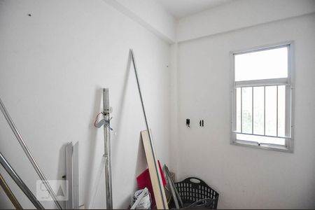 Apartamento à venda com 136m², 2 quartos e 2 vagas Apartamento à venda com 136m², 2 quartos e 2 vagasQuarto de serviço