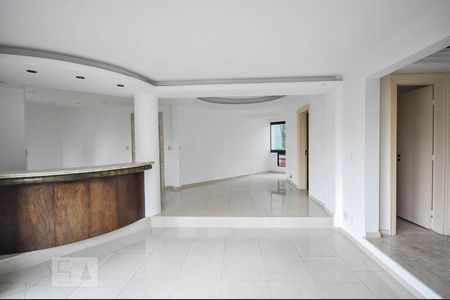 Apartamento à venda com 136m², 2 quartos e 2 vagas Apartamento à venda com 136m², 2 quartos e 2 vagasSala