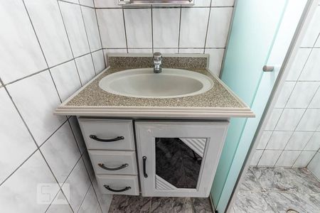 Apartamento para alugar com 50m², 2 quartos e 1 vaga Apartamento para alugar com 50m², 2 quartos e 1 vagaBanheiro