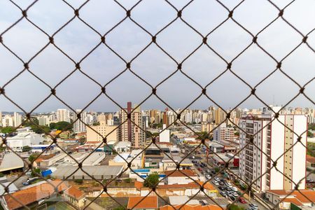 Vista da sacada de apartamento para alugar com 3 quartos, 90m² em Vila Rossi, Campinas