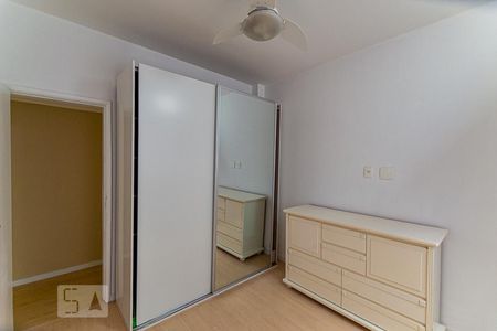 Quarto 2 de apartamento à venda com 3 quartos, 122m² em Icaraí, Niterói