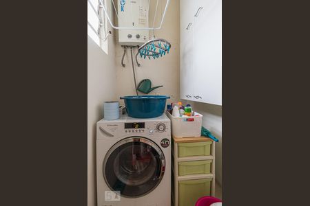 Apartamento à venda com 85m², 3 quartos e 1 vagaArea de serviço