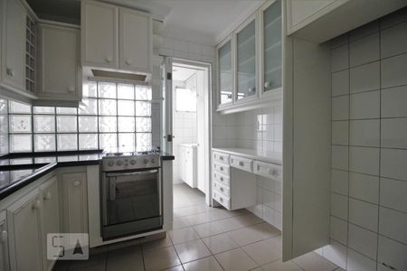 Apartamento à venda com 65m², 2 quartos e 1 vagaCozinha