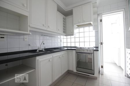 Apartamento à venda com 65m², 2 quartos e 1 vagaCozinha