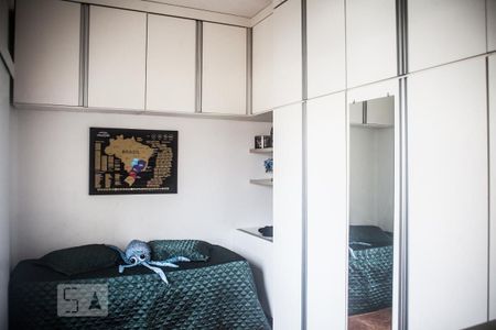 Apartamento à venda com 105m², 3 quartos e sem vagaQuarto 2
