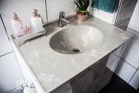 Apartamento à venda com 105m², 3 quartos e sem vagaBanheiro - Torneira