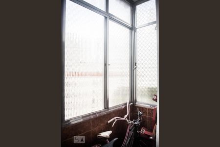 Apartamento à venda com 105m², 3 quartos e sem vagaSacada