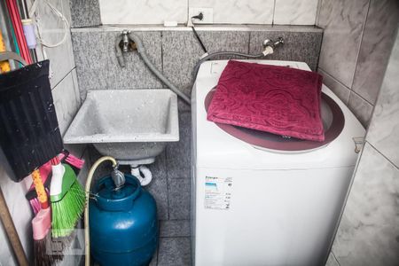 Apartamento à venda com 105m², 3 quartos e sem vagaÁrea de Serviço