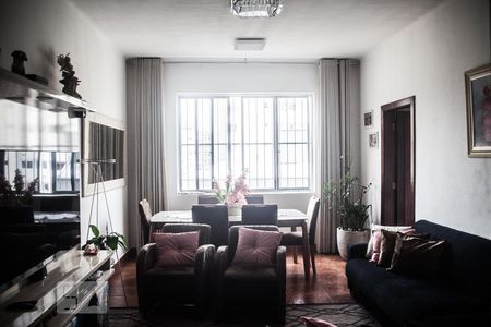 Apartamento à venda com 105m², 3 quartos e sem vagaSala