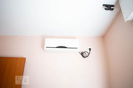 Quarto 1 de apartamento para alugar com 2 quartos, 55m² em Cristal, Porto Alegre