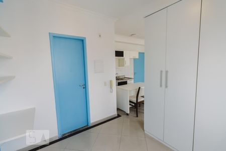 Apartamento para alugar com 27m², 1 quarto e 1 vaga Apartamento para alugar com 27m², 1 quarto e 1 vagaQuarto
