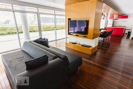 Apartamento para alugar com 27m², 1 quarto e 1 vaga Apartamento para alugar com 27m², 1 quarto e 1 vagaSalão de Festa
