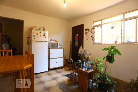 Sala de casa à venda com 3 quartos, 125m² em Vila Yara, Osasco