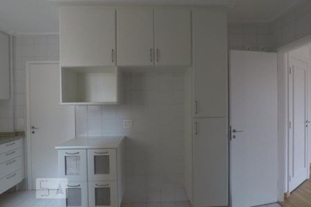 Apartamento para alugar com 106m², 2 quartos e 2 vagasCozinha