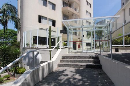 Apartamento à venda com 65m², 3 quartos e 1 vaga Apartamento à venda com 65m², 3 quartos e 1 vagaFachada