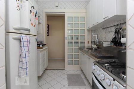 Apartamento à venda com 65m², 3 quartos e 1 vaga Apartamento à venda com 65m², 3 quartos e 1 vagaCozinha