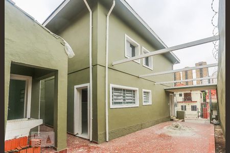 Casa à venda com 116m², 3 quartos e 3 vagasFachada