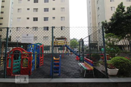 Apartamento para alugar com 60m², 2 quartos e 1 vagaParque infantil