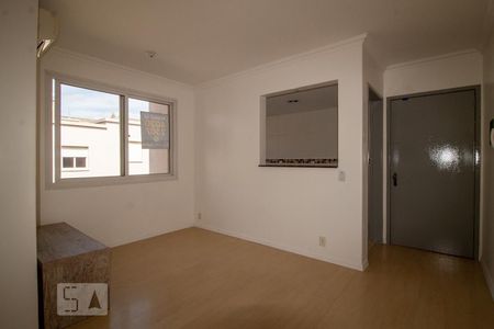 Sala de apartamento para alugar com 1 quarto, 40m² em Protásio Alves, Porto Alegre