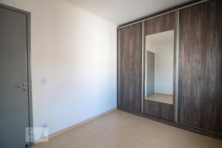 Quarto 1 de apartamento para alugar com 1 quarto, 40m² em Protásio Alves, Porto Alegre