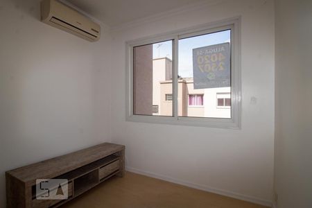 Sala de apartamento para alugar com 1 quarto, 40m² em Protásio Alves, Porto Alegre