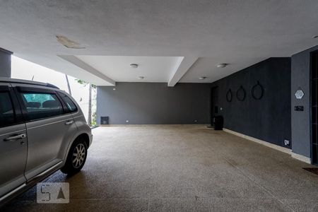 Casa de condomínio à venda com 790m², 4 quartos e 6 vagasGaragem