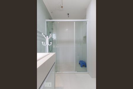 Casa de condomínio à venda com 790m², 4 quartos e 6 vagasBanheiro da Suíte 2