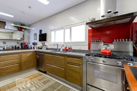 Casa de condomínio à venda com 790m², 4 quartos e 6 vagasCozinha