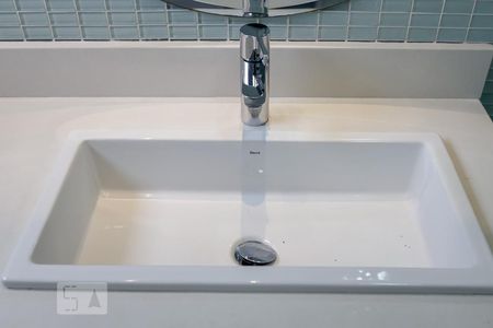 Casa de condomínio à venda com 790m², 4 quartos e 6 vagasBanheiro da Suíte 2